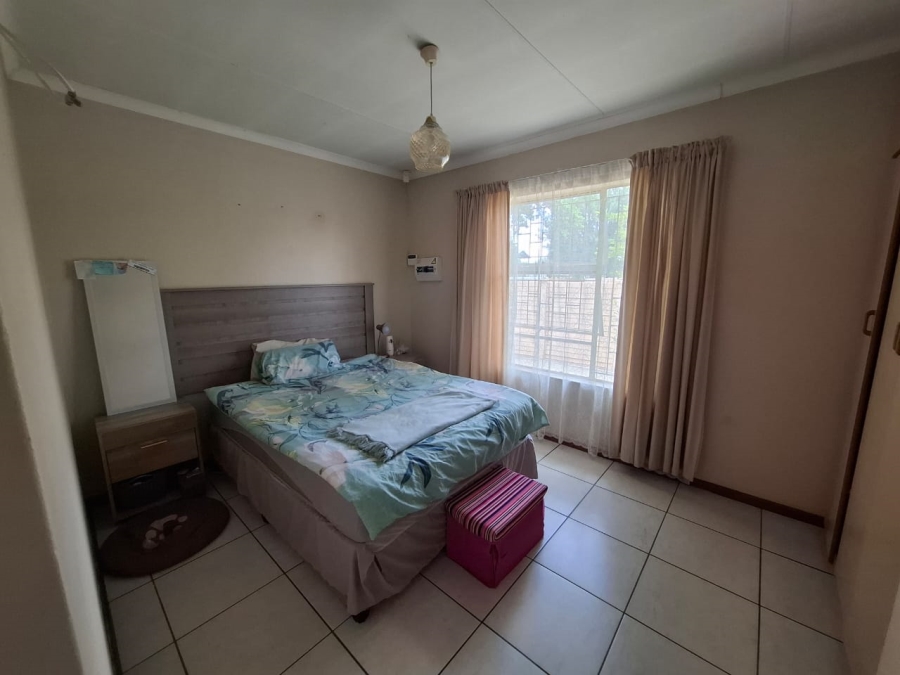 2 Bedroom Property for Sale in Hospitaalpark Free State